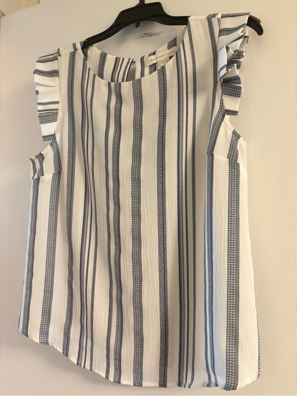 Monteau LA Sleeveless Striped Ruffle Shoulder Top - White & Navy